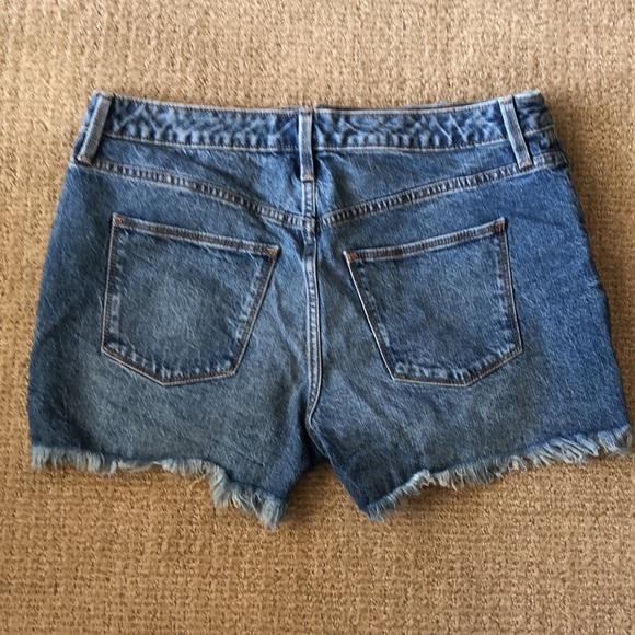 Universal Thread High Rise Shortie - Picture 2 of 6